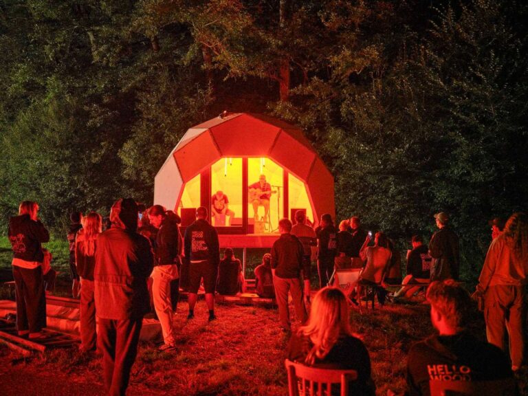 imgi_79_0727_1_martintuma